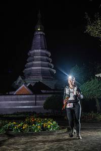 BIB: 140
                            <button type="button" onclick="openModal(22297547)" class="btn btn-primary btn-sm float-right btn-popup" data-toggle="modal" data-target=".modal-high-quality">
                        <i class="fas fa-shopping-cart"></i> Add to Cart
                    </button>
                                            <button type="button" onclick="isThisMe(22297547, true)" class="btn btn-success btn-sm float-right btn-popup btn-isme hidden" data-toggle="tooltip" data-placement="bottom" title="นี่คือรูปของคุณใช่ไหม คลิกที่นี่เพื่อเอาเข้าอัลบั้ม">
                        <i class="fas fa-plus"></i> Add to album
                    </button>
                    <button type="button" onclick="isThisMe(22297547, false)" class="btn btn-warning btn-sm float-right btn-popup btn-isnotme hidden">
                        <i class="fas fa-ban"></i> Remove from album
                    </button>